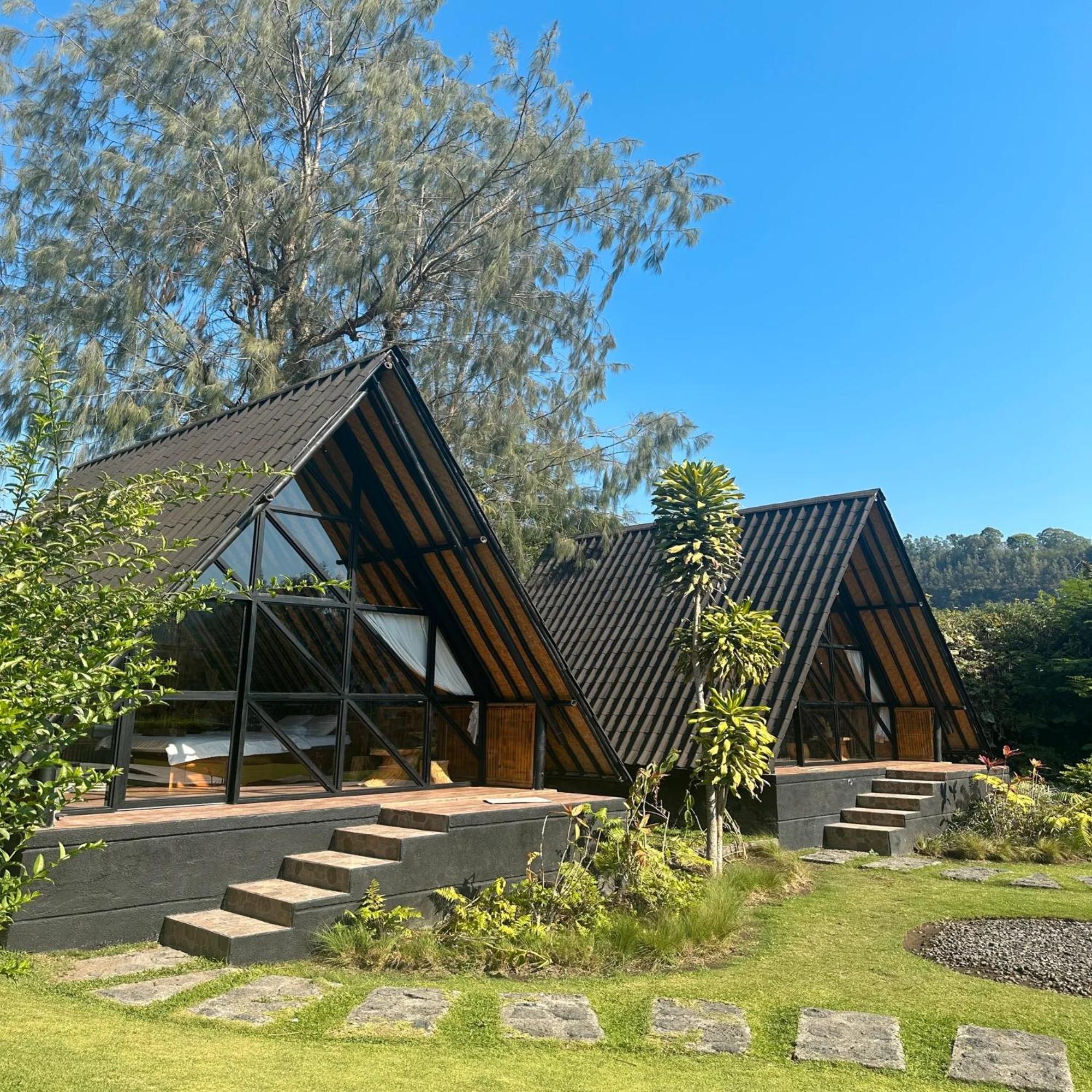 Отель Bamboo Mount Batur Кинтамани Экстерьер фото